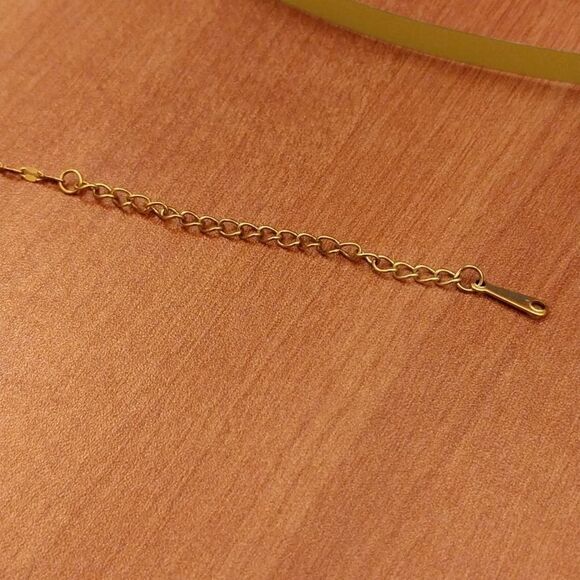 18" Clover Necklace - Picture 3 of 6